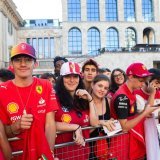 Les supporters de la Scuderia attendent beaucoup de Leclerc et Hamilton dimanche KEYSTONE/EPA/DAVIDE CANELLA